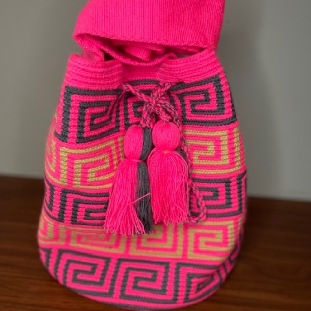 Hot Pink Large Wayuu Mochila